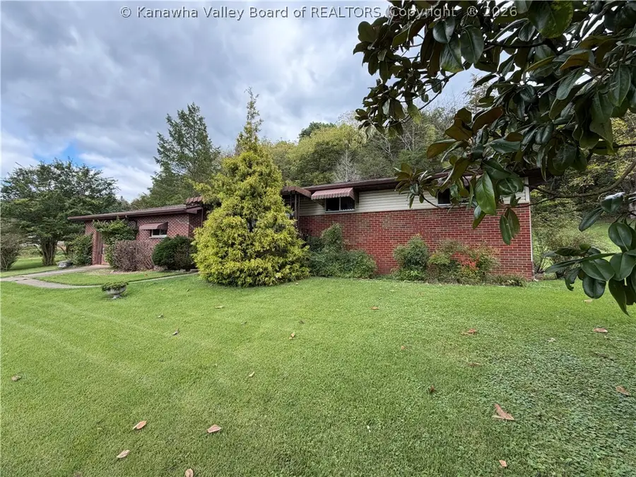 65 Fruth Addition Road, Red House, WV 25168 - #2
