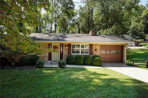 1508 Rockford Court, Charleston, WV 25314