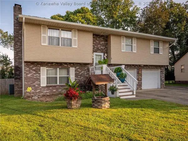 7 Lafayette Circle, Hurricane, WV 25526