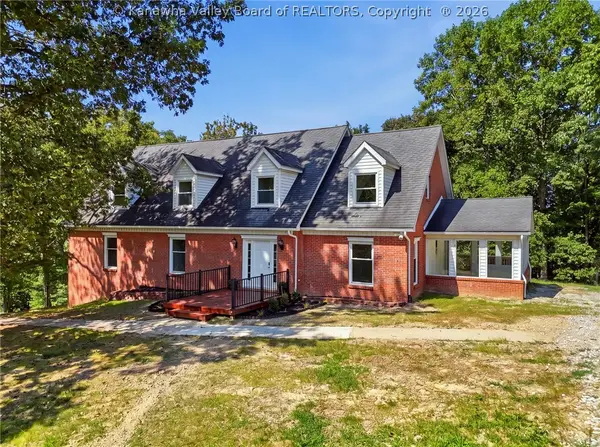 1589 Mount Alpha Road, Charleston, WV 25304