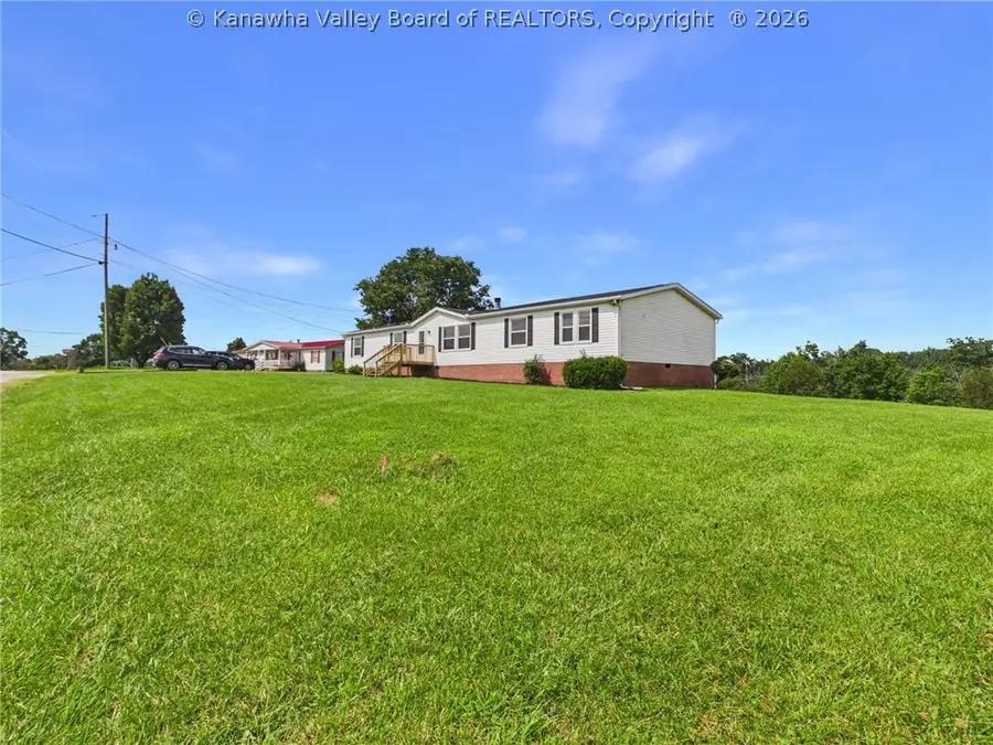 262 Highland Drive, Milton, WV 25541 - #2