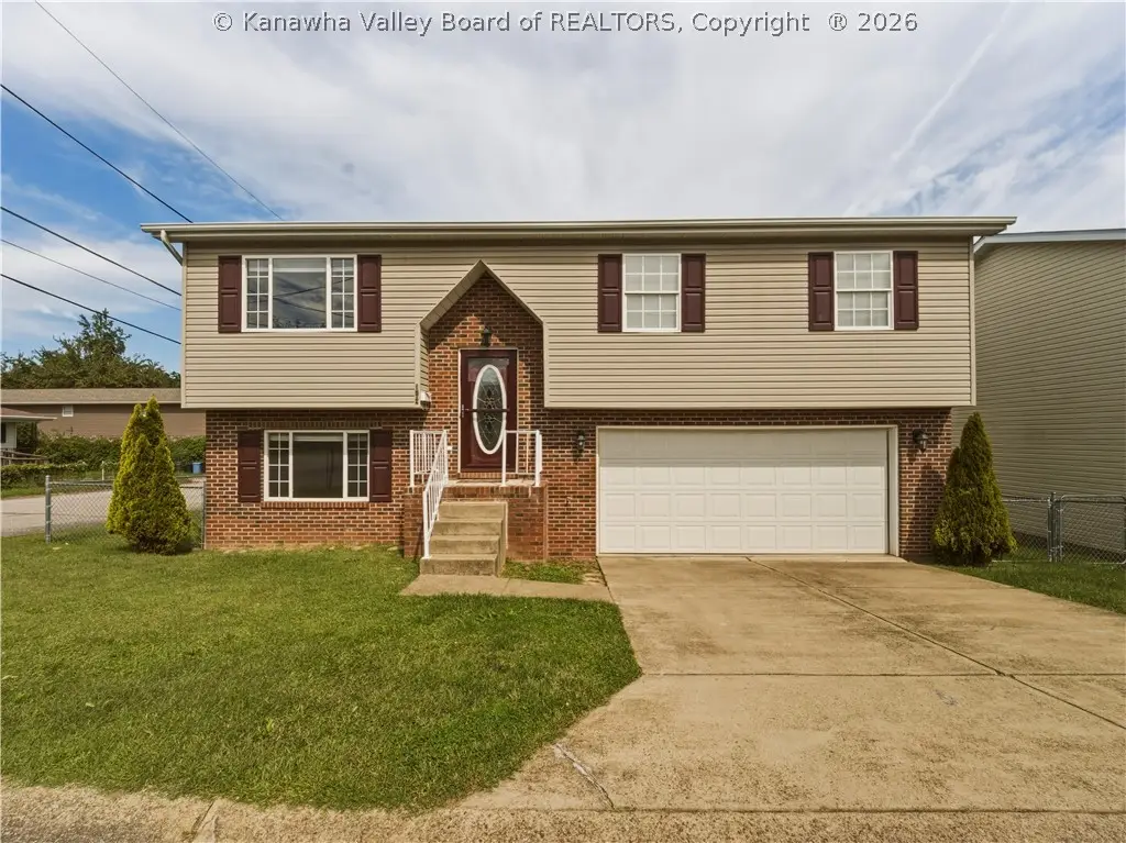 1702 Jackson Avenue, Saint Albans, WV 25177 - #1