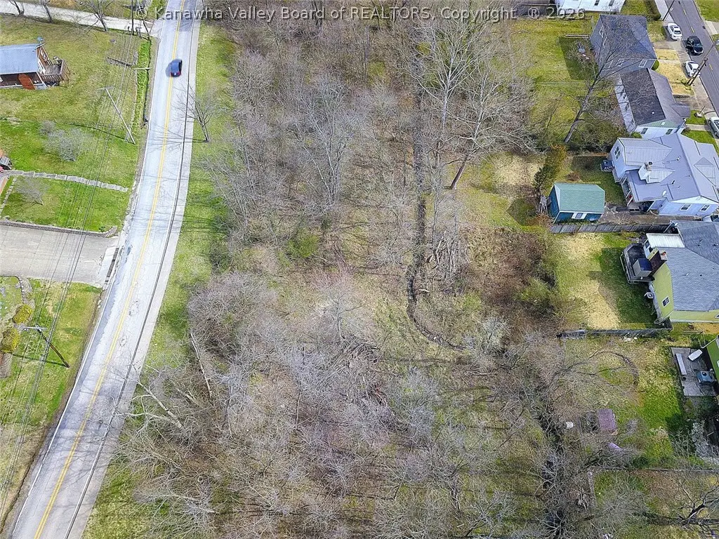 924 - 958 Lincoln Drive, South Charleston, WV 25309 - #1