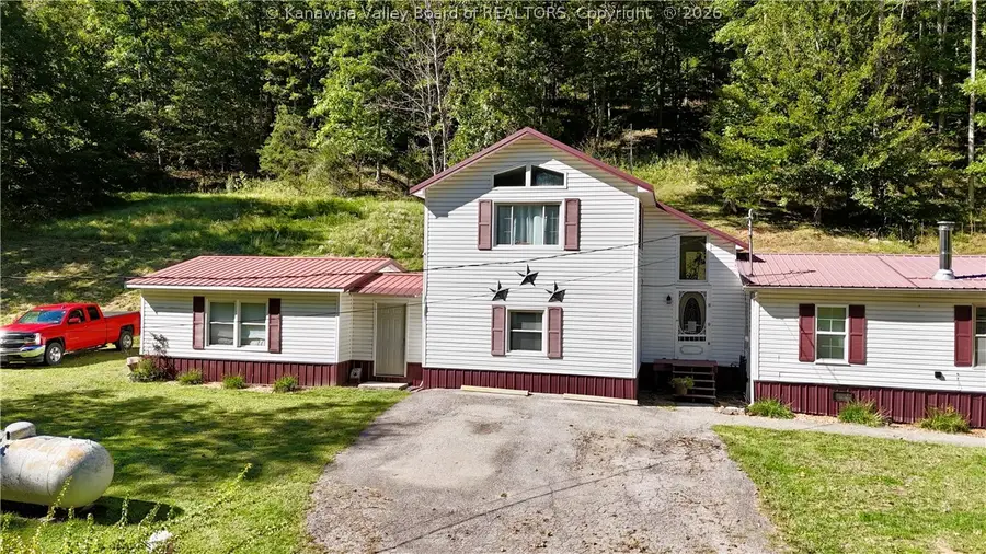 916 Honeycutt Road, Fraziers Bottom, WV 25082 - #2