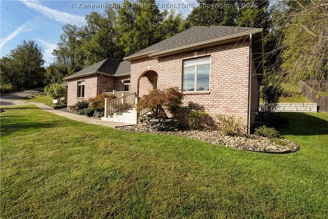 13 Keeneland Lane, Hurricane, WV 25526 - #1