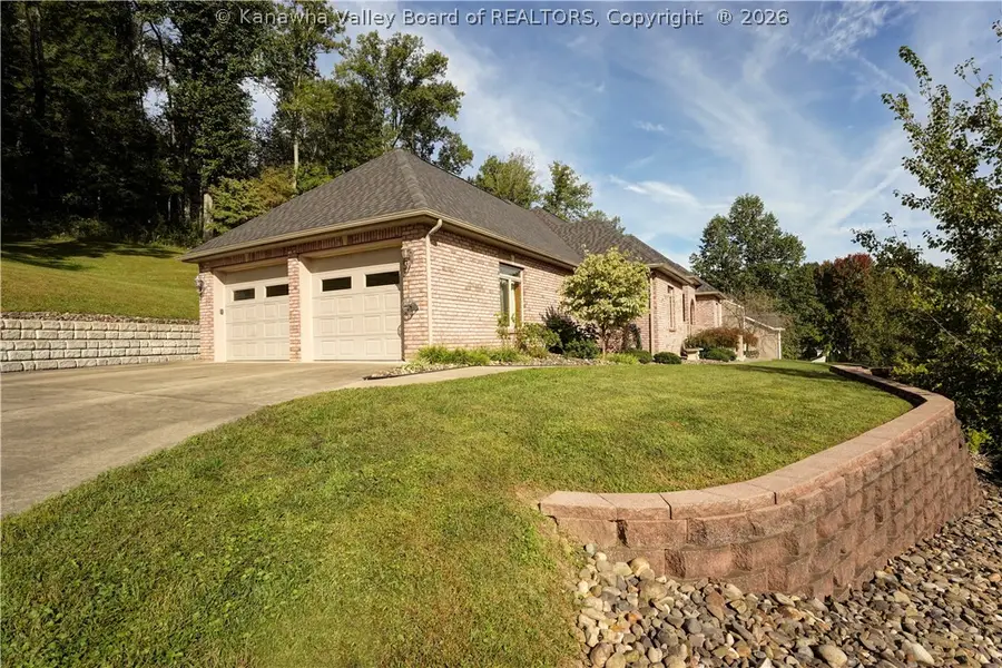 13 Keeneland Lane, Hurricane, WV 25526 - #2