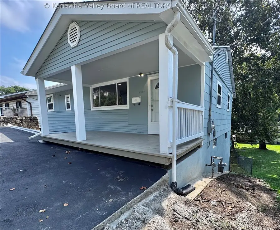 4036 40th Street, Nitro, WV 25413 - #2