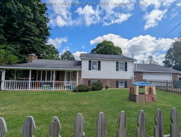 623 Midway Acres Drive, Ripley, WV 25271