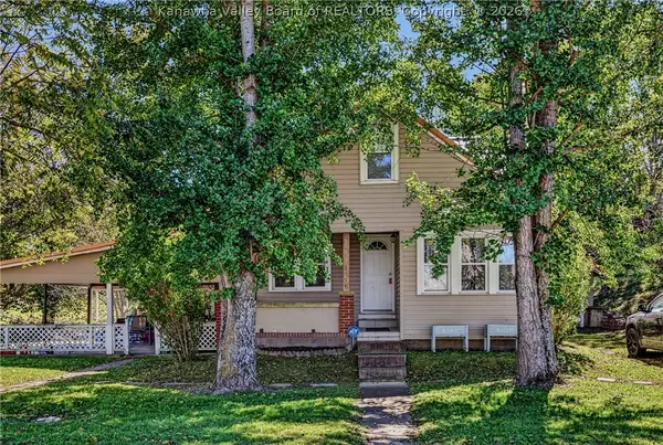 369 Main Street, Cottageville, WV 25239