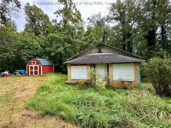 2098 Northview Drive, Charleston, WV 25311