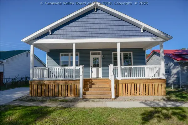 3911 39th Street, Nitro, WV 25143