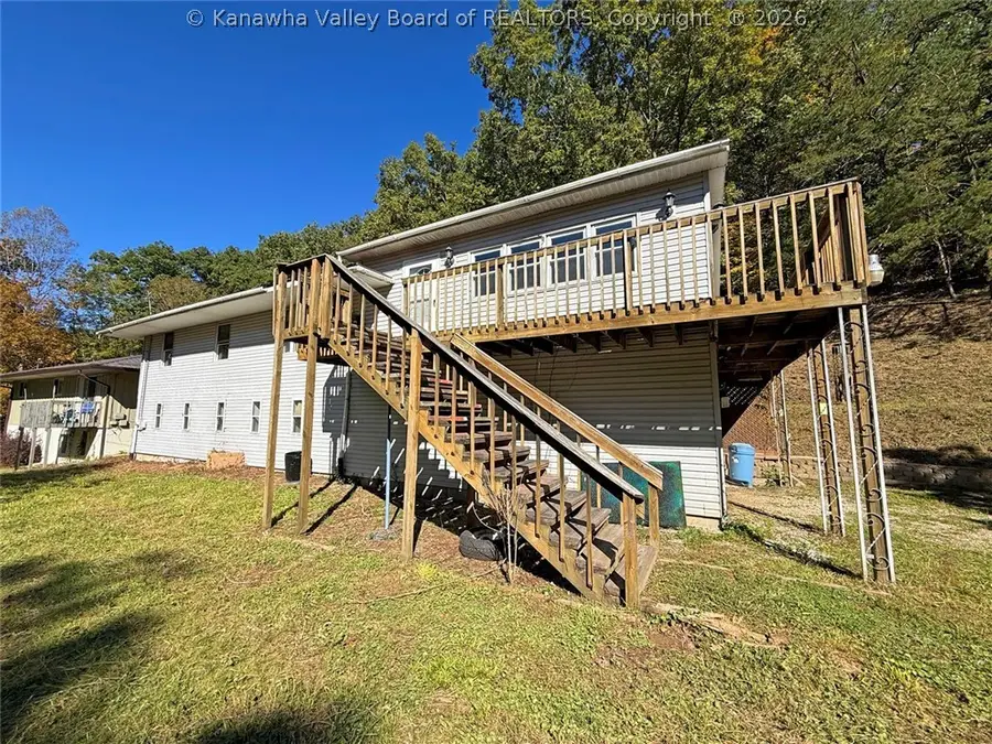 165 Bison Bluff, Hurricane, WV 25526 - #2