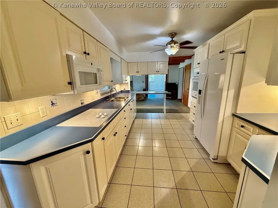 127 Fairview Drive, Ripley, WV 25271 - #2