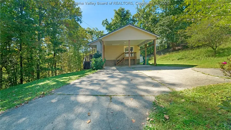53 Beaver Drive, Hurricane, WV 25526 - #2