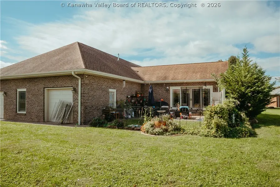 113 Cedar Street, New Haven, WV 2526 - #3