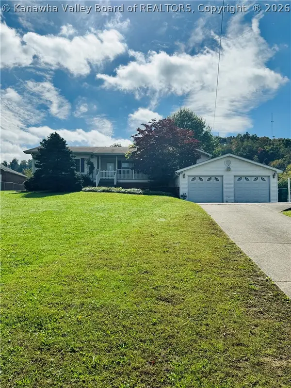 118 Oakwood Road, Cross Lanes, WV 25313