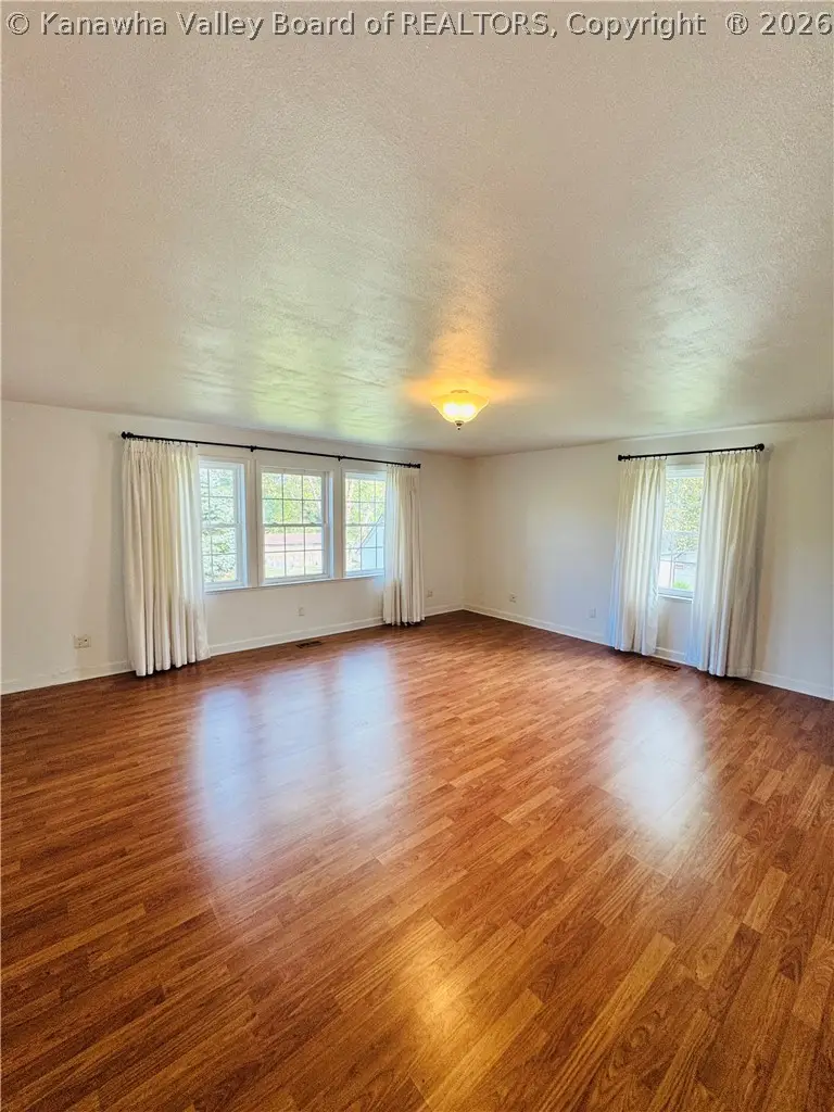 118 Oakwood Road, Cross Lanes, WV 25313 - #3