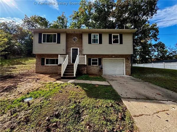 51 Beaver Drive, Hurricane, WV 25526