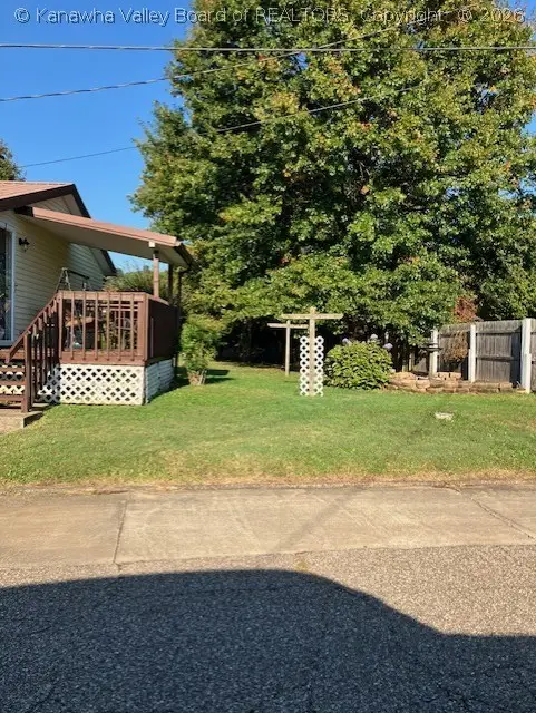 213 Third Street, New Haven, WV 25265 - #2