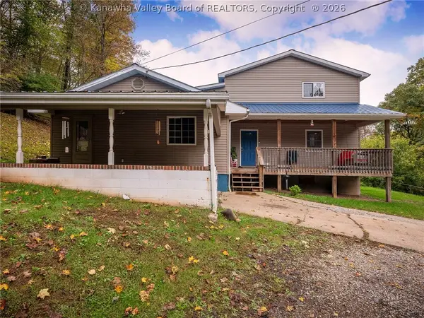 18 Sky Rock Lane, Hurricane, WV 25526