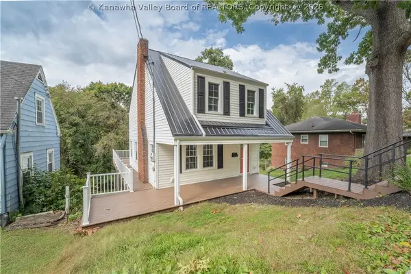 606 Montrose Drive, South Charleston, WV 25303