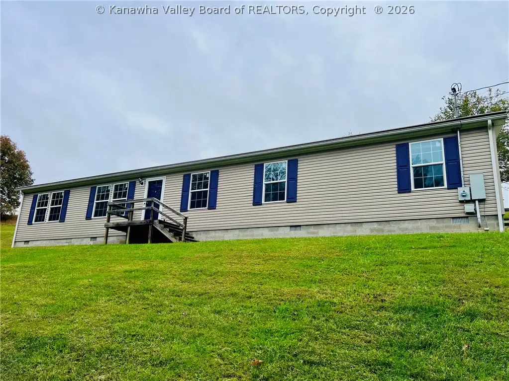 81 Adams Drive, Kenna, WV 25248 - #1