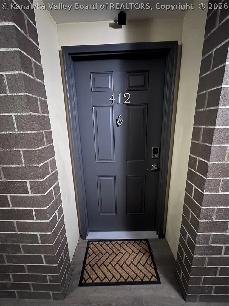 2106 Kanawha Boulevard E #412, Charleston, WV 25311 - #3