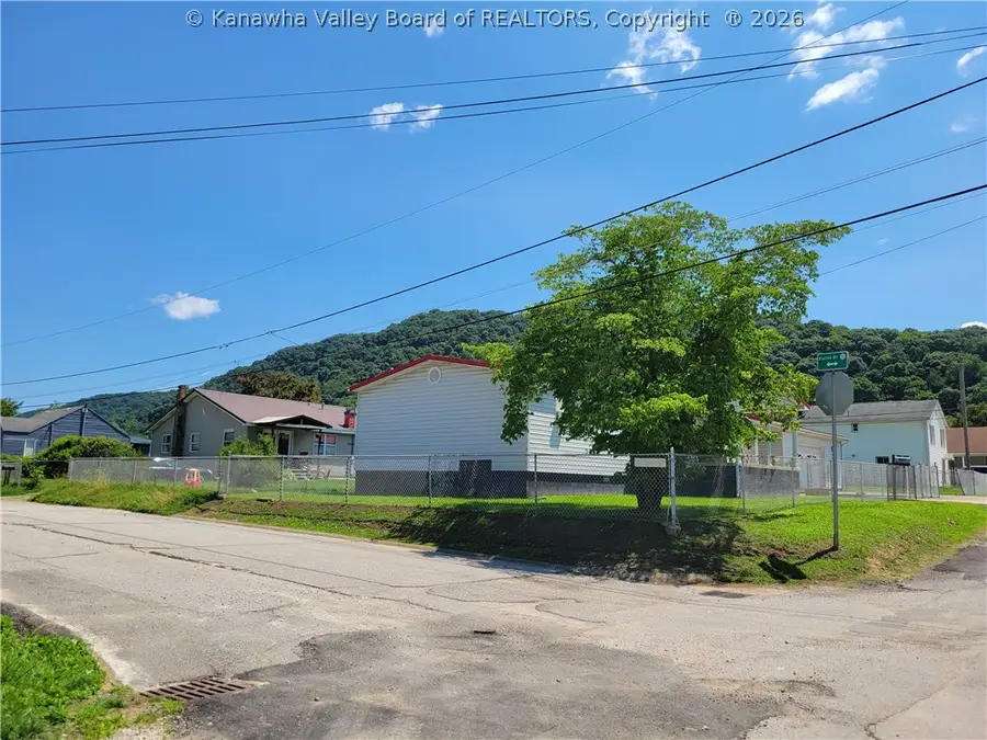 201 Marshall Avenue, Charleston, WV 25306 - #3
