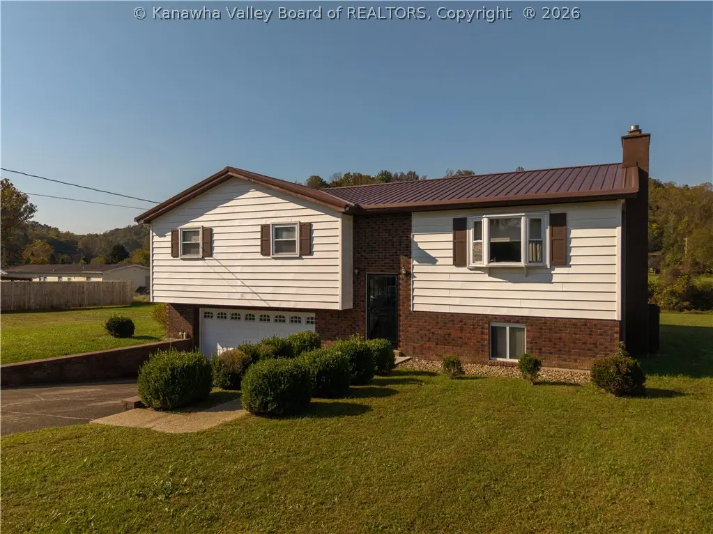 595 Ferrell Road, Saint Albans, WV 25177 - #1