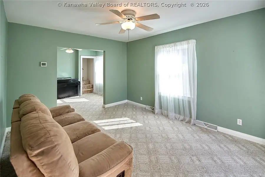 2616 Washington Avenue, Saint Albans, WV 25177 - #2