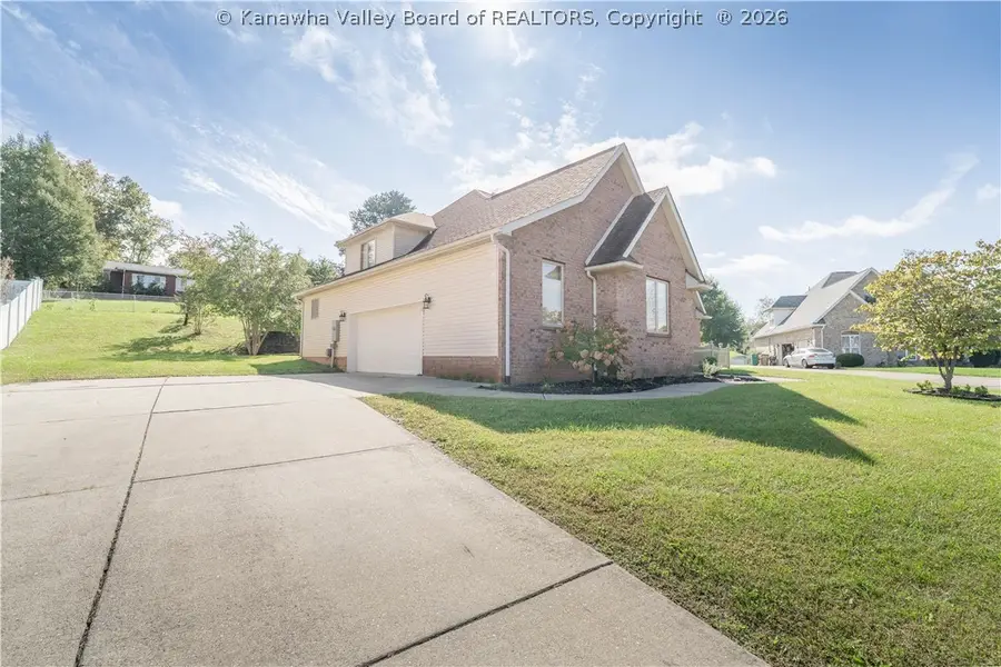 231 Glen Oaks Court, Hurricane, WV 25526 - #2