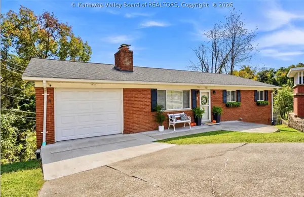 920 Scenic Drive, Charleston, WV 25311