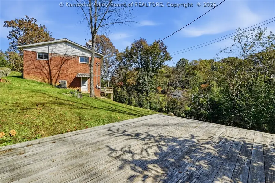 920 Scenic Drive, Charleston, WV 25311 - #2