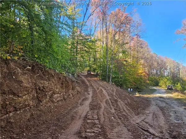 Lot #2 Timbers Edge, South Charleston, WV 25309