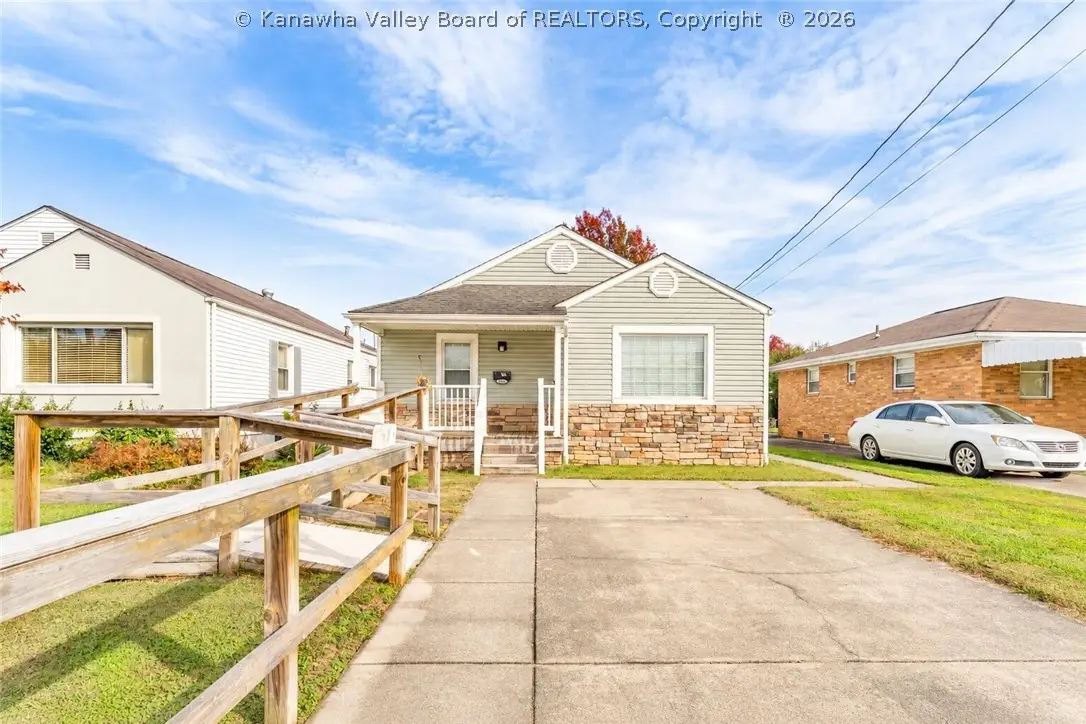 2234 Washington Avenue, Saint Albans, WV 25177 - #1