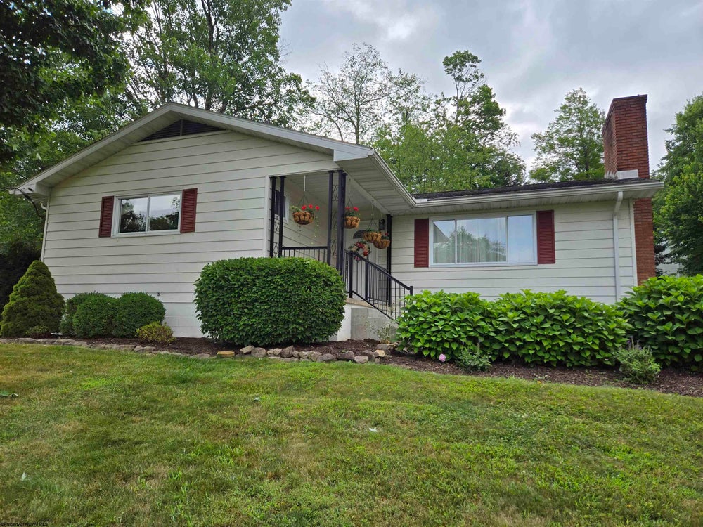 81 Imperial Woods Drive, Morgantown, WV 26508 - BHGRE