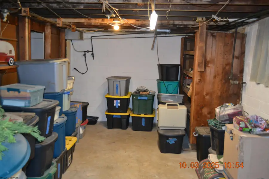 125 Riverside Drive, Weston, WV 26452 - Image #2