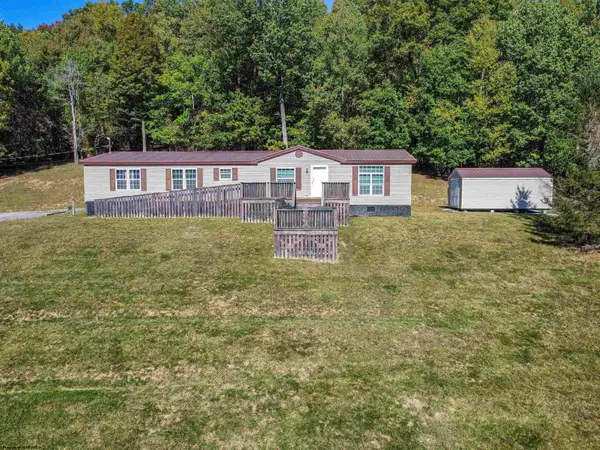 52 Saint Josephs Trail, Fairmont, WV 26553