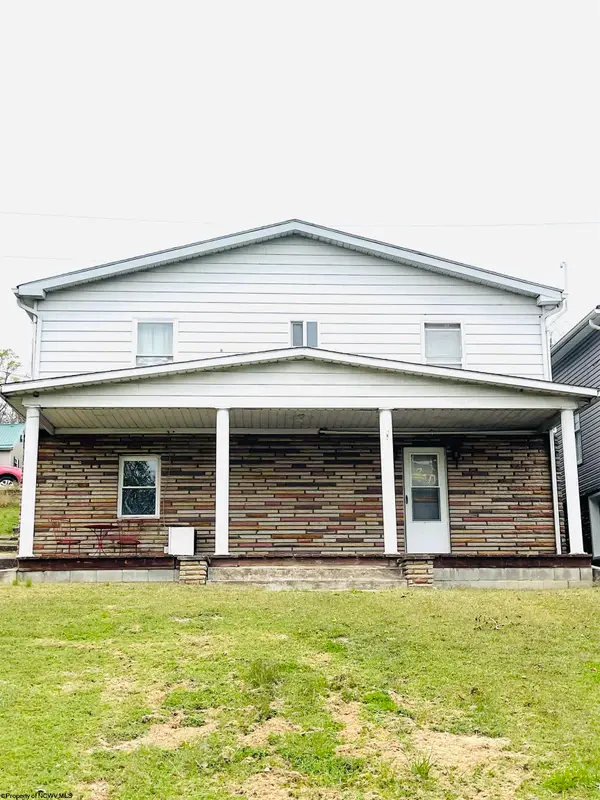 412 Merrill Avenue, Rivesville, WV 26588