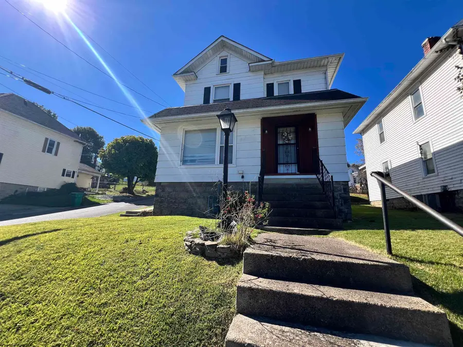 201 Euclid Avenue, Clarksburg, WV 26301-4003 - Image #2