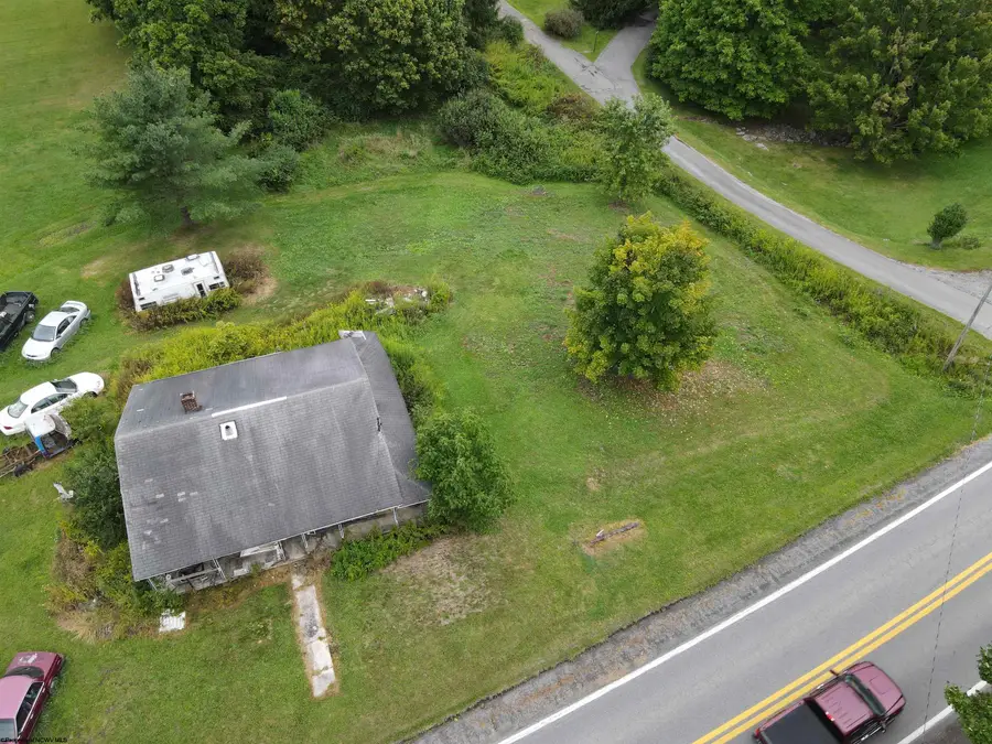 8252 Nettie Fenwick Road, Nettie, WV 26681 - Image #2