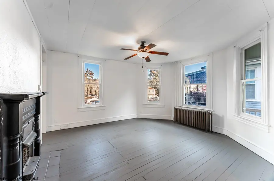 455 Walnut Street, Grafton, WV 26354 - Image #3