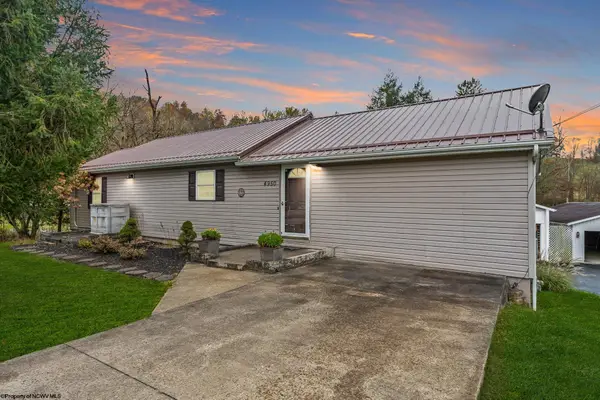 4950 Buckhannon Pike, Mount Clare, WV 26408