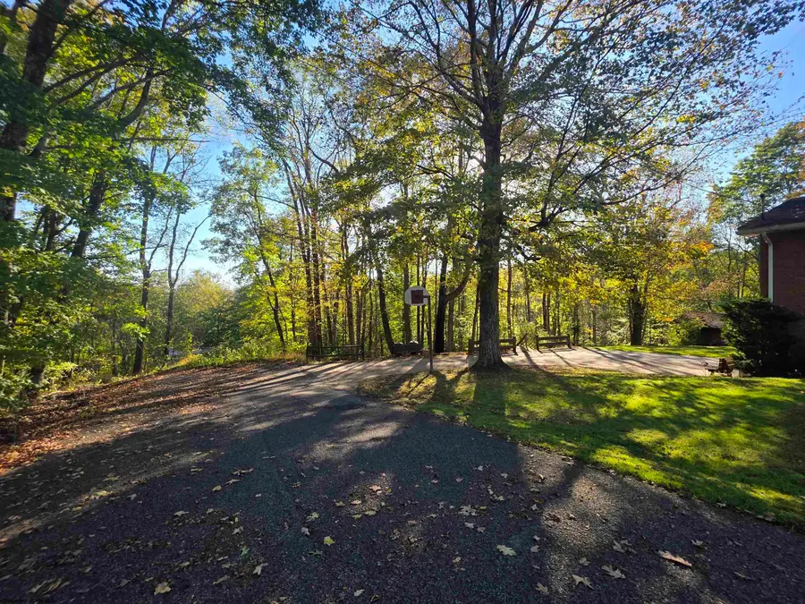 110 Lynne Avenue, Kingwood, WV 26537 - Image #2