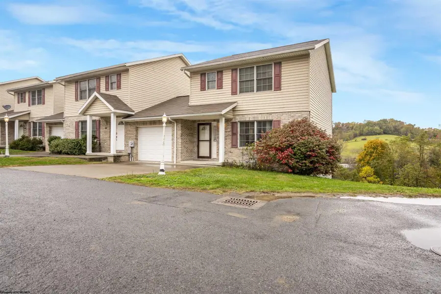 289 Donna Avenue, Morgantown, WV 26505 - Image #2