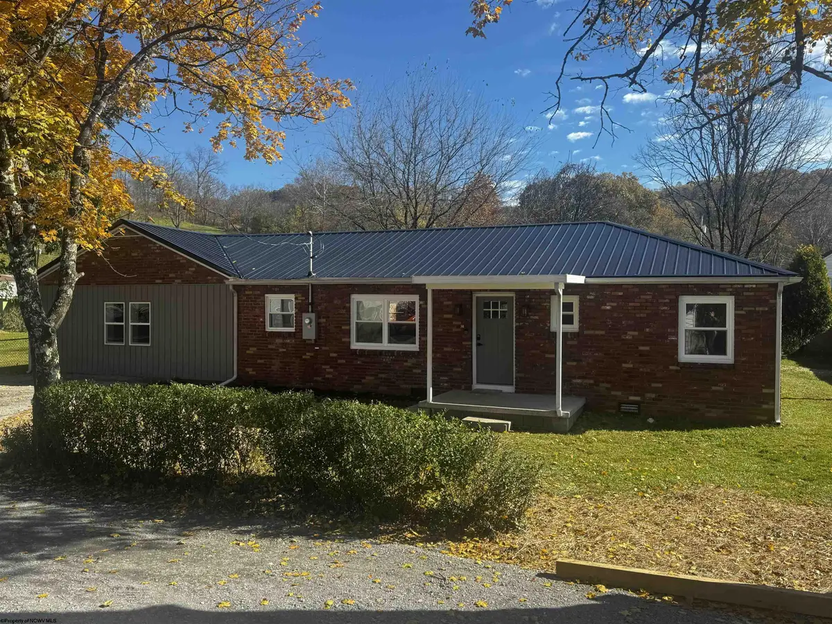 38 Dunmore Street, Fairmont, WV 26554 - Image #1