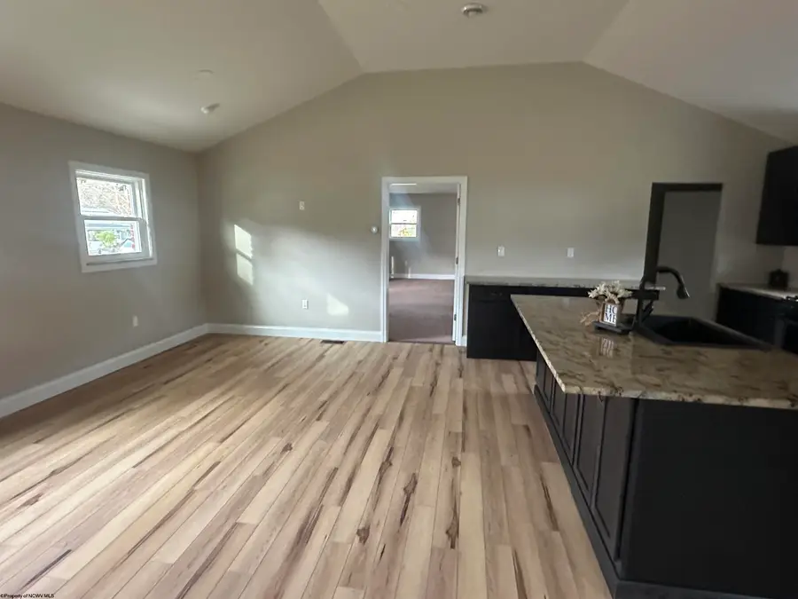 38 Dunmore Street, Fairmont, WV 26554 - Image #3