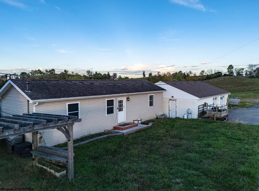 379 Rahm Drive, Proctor, WV 26055 - Image #3