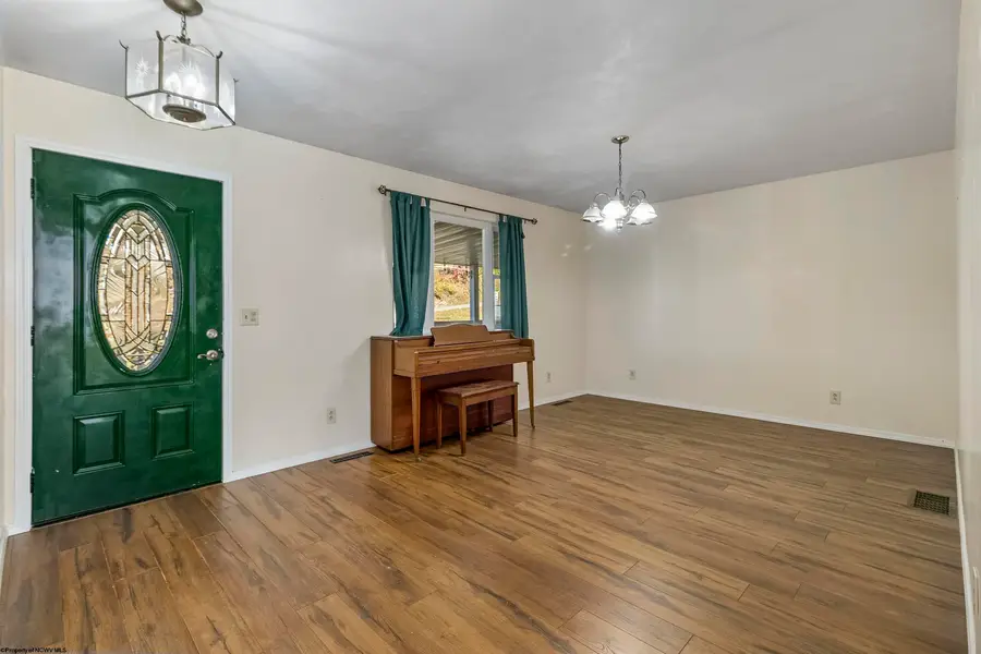 2856 Corbin Branch Road, Bridgeport, WV 26330 - Image #3