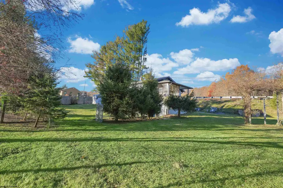 27424 George Washington Highway, Aurora, WV 26705 - Image #3